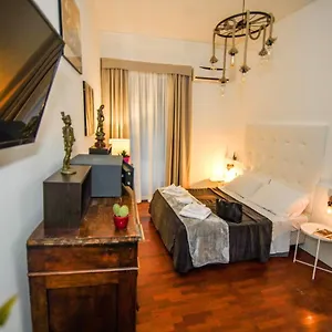 https://bruno-domus-antiqua.it-romehotels.com
